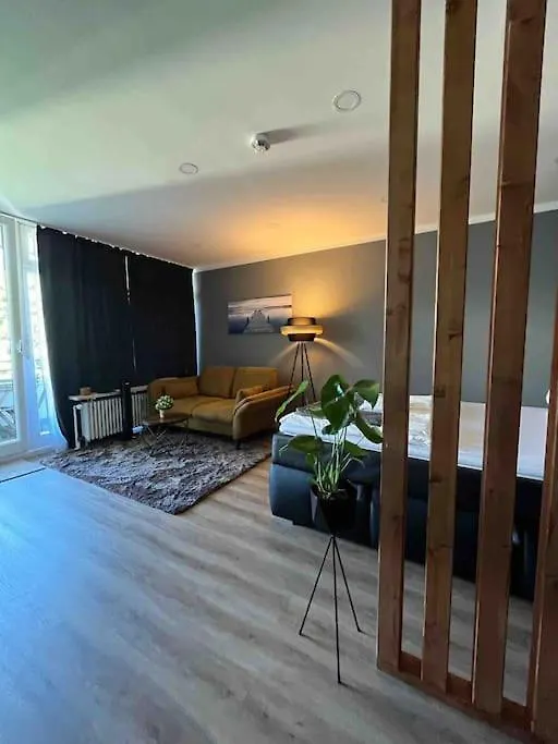 Wohnung In Augsburg Innenstadt -Tiefgarage 0*,