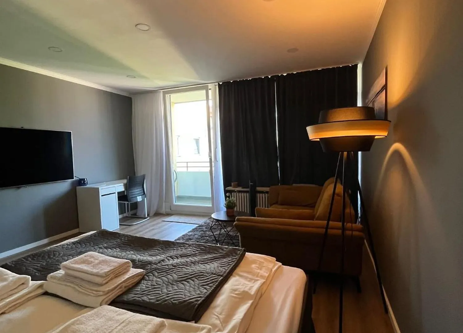 Apartment Wohnung In Augsburg Innenstadt -Tiefgarage